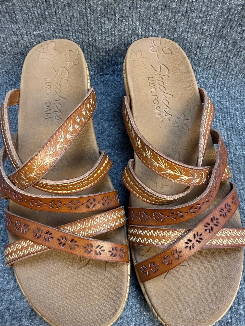 Skechers Women’s Tan/Brown Cork Wedge Sandals Size 8